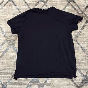 Kenneth Cole black t shirt